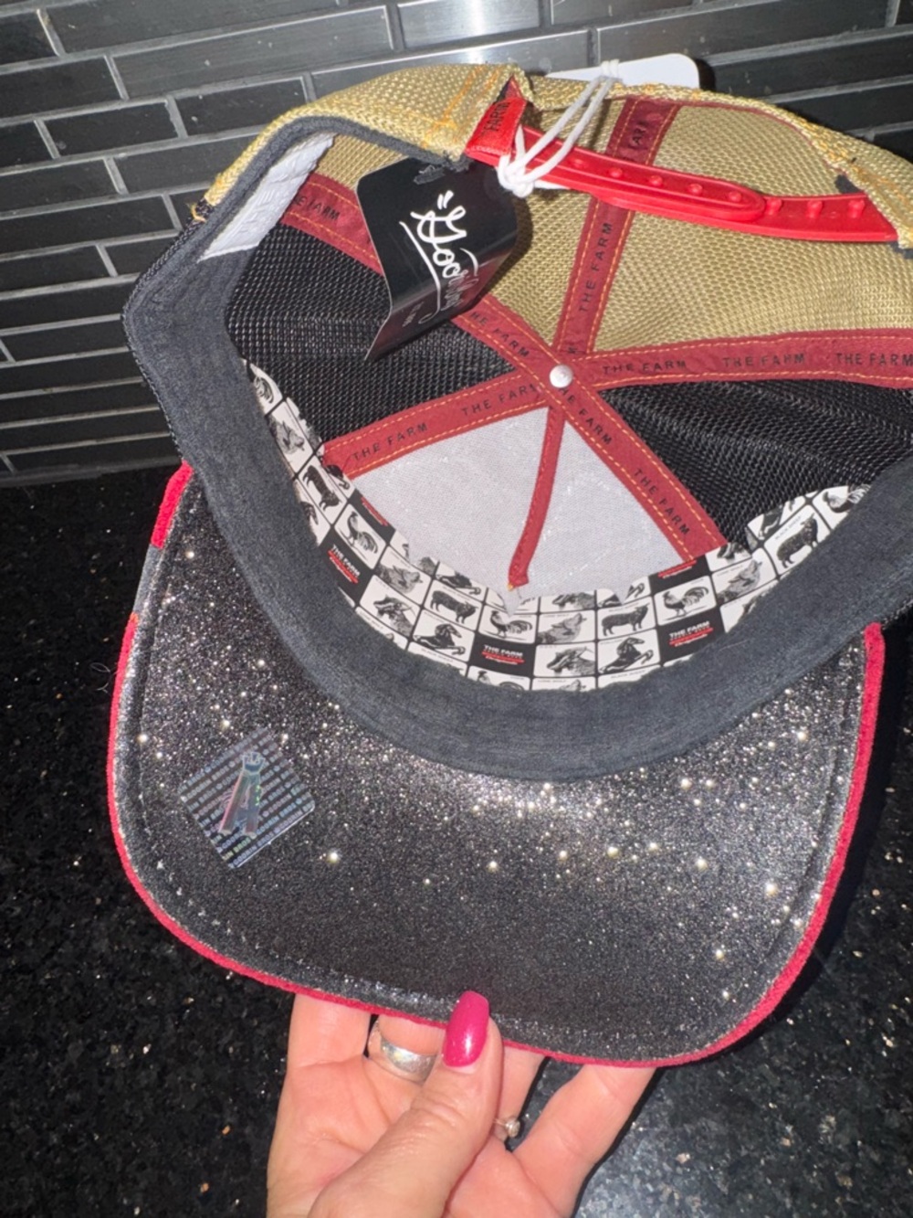 Goorin Bros Drama Llama Gold GlitterTrucker Hat with Velvet Red Brim 🦙🤩 - Picture 3 of 3